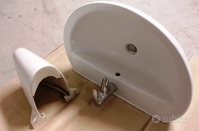 Grande lavabo sospeso completo Ideal Standard