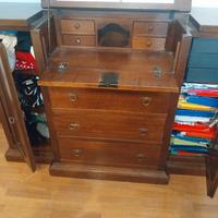 como' camera in legno. 