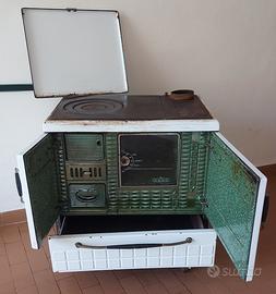 stufa storica a legna