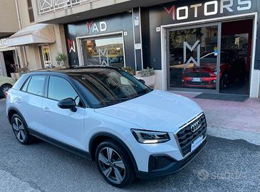 Audi Q2 30 TDI Identity Black 116Cv