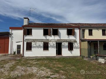 CASA SEMINDIPENDENTE A PIANIGA