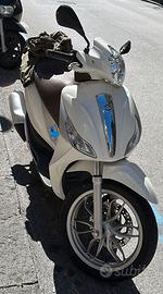 piaggio medley 125