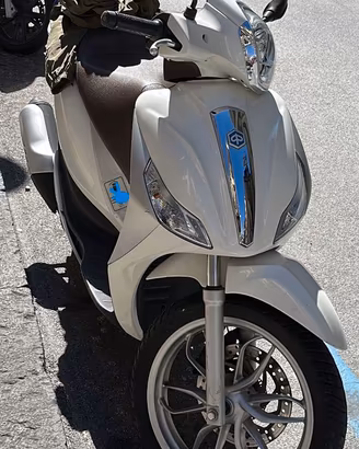 piaggio medley 125