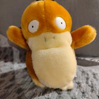 pupazzo Psyduck dei Pokémon 