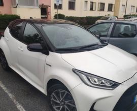 TOYOTA Yaris Hybrid 4 serie Style 2021