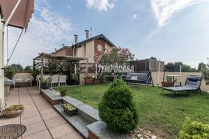 GORLA MINORE - QUADRILOCALE CON DOPPI SERVIZI, BOX