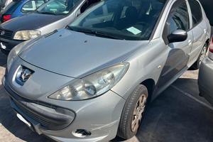 PEUGEOT 206 per ricambi usati