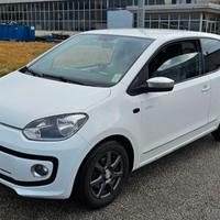 VOLKSWAGEN UP 1.0 BENZINA OK NEOPATENTATI 