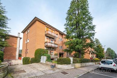 4 LOCALI A ZOLA PREDOSA