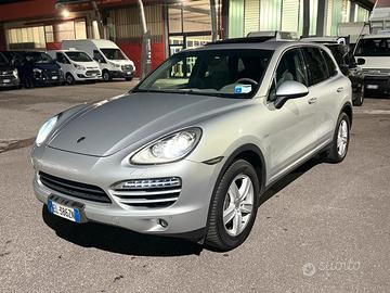 Porsche Cayenne 3.0 Diesel tiptronic 173000km