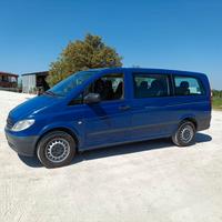 Furgone 9 Posti Mercedes Vito 111 CDI