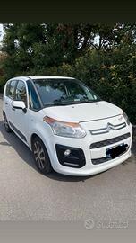 Citroën C3 Picasso 1.4 benzina 139.000 km + gomme