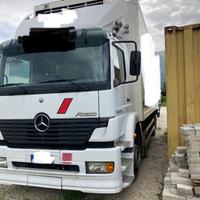 Mercedes ateco 1833 frigo