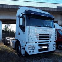 Stralis 430 motrice 3 assi a telaio passo 6050