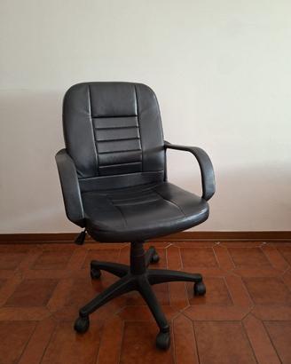 Sedia da ufficio/scrivania girevole in ecopelle