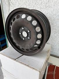 cerchi in ferro 16 x Wolfsvagen + stop fume'