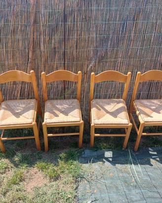 Sedie in legno impagliate
