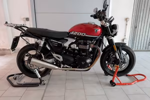 Triumph Speed Twin 1200 MY 2025