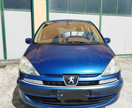 Peugeot 807