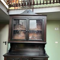 Credenza antica in larice