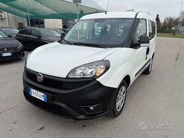 Fiat Doblo Combi N1 Autocarro 5 POSTI