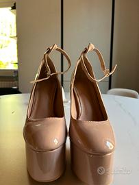 Décolleté baby vernice nude