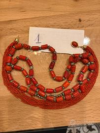 Collana bigiotteria misto corallo