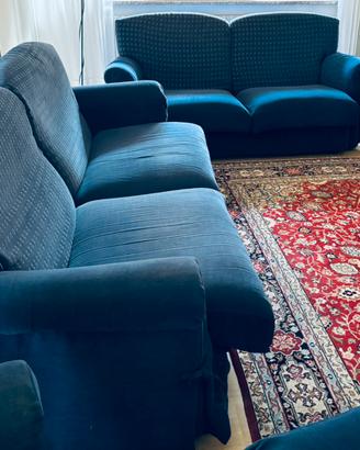 Divano in tessuto 2 pezzi + poltrona con pouf