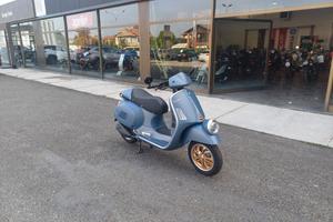 Vespa 310 GTV Officina 8