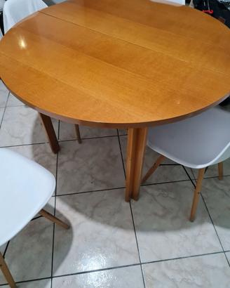 Tavolo in legno