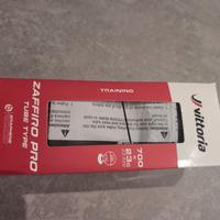 Vittoria Zaffiro Pro