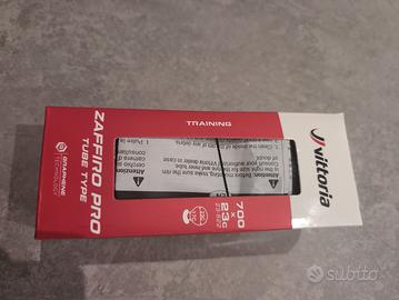 Vittoria Zaffiro Pro