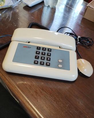 Telefono fisso dal design Giugiaro 