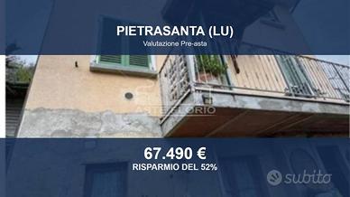Immobile in asta di 138 m² a Pietrasanta