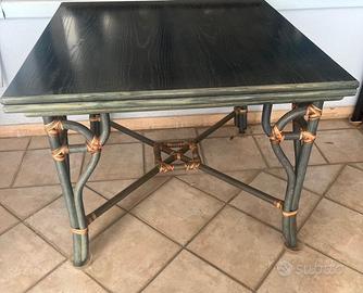 Set tavolo e sedie in rattan