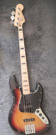 Basso Fender Fazz Japan