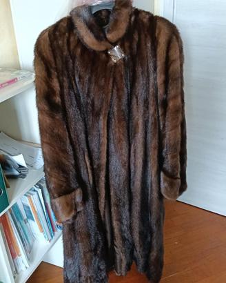 PELLICCIA DI VISONE