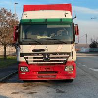 Mercedes Benz Actros 1850