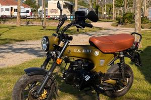 Sky max 125 Honda dax 125 monkey