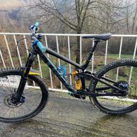 Trek Slash 8