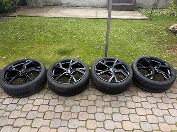 Cerchi audi rsq3 R21