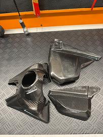 Cover serbatoio CMT in carbonio