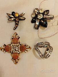 set anello per foulard e 3 spille