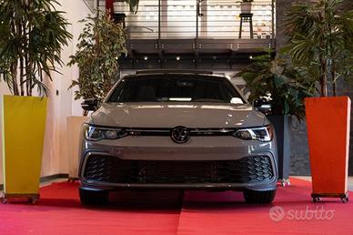 VOLKSWAGEN Golf GTI NUOVA 2.0 TSI GTI DSG-AUTOMA