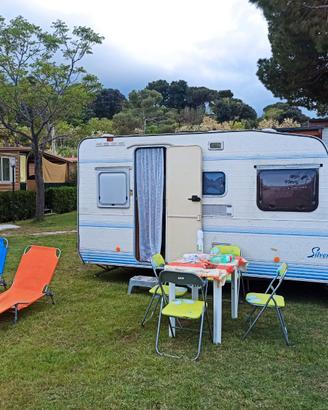 Roulotte Caravelair 4 posti compatta