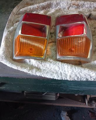 renault 6 plastiche fanali posteriori 