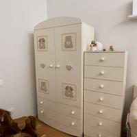 Armadio e cassettiera foppapedretti