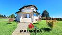 villa-di-300-m²-con-piu-di-5-locali-e-box-auto-dop