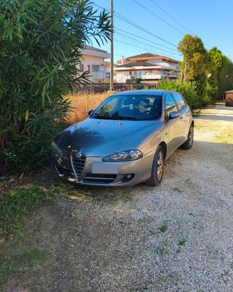 Alfa Romeo 147 1.9 JTDm 120 CV - 151800 KM