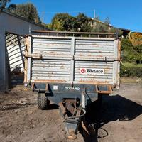 Rimorchio agricolo ribaltabile trilatelare